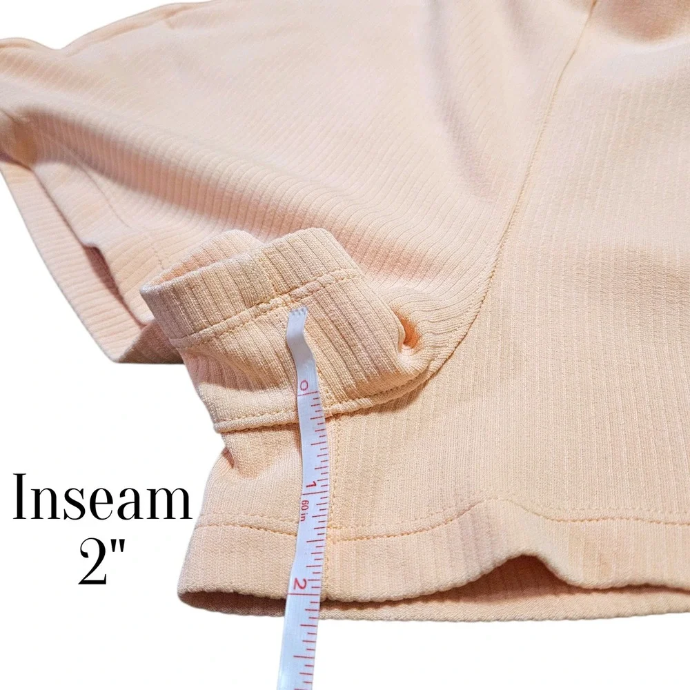 Lululemon Ribbed Softstreme 2 Piece Set Tank High Rise Shorts Peach Size 4